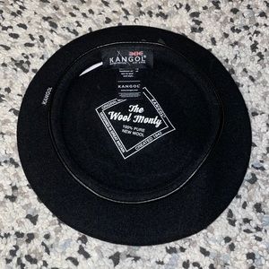 Kangol - New w/ Tags - MONTY Wool Beret
